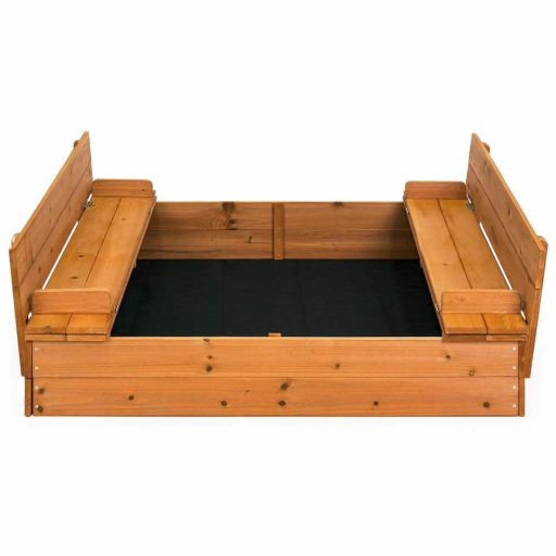 Drevené pieskovisko s lavičkami a krytom