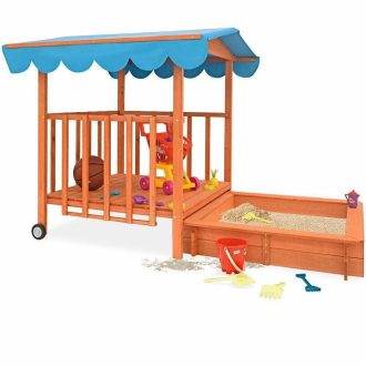 Drevený záhradný domček a pieskovisko so strechou