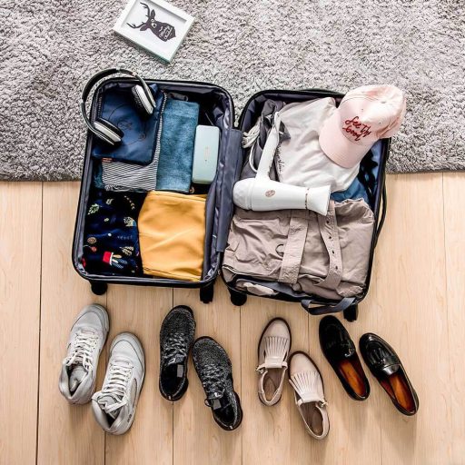 Sada 4 cestovných kufrov s tvrdým krytom, 4 rôzne farby-červená