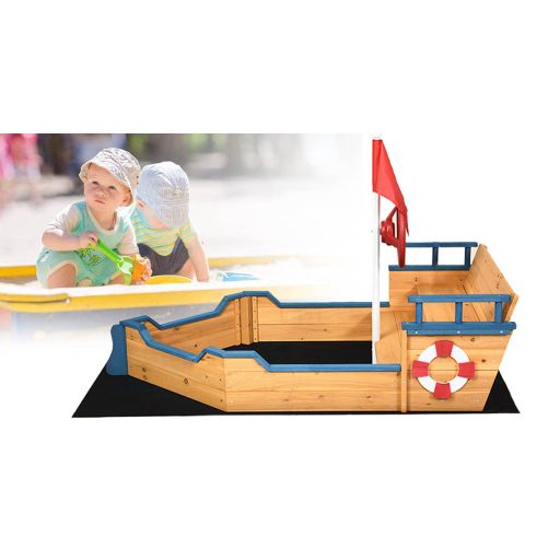 Pieskovisko v tvare pirátskej loďky