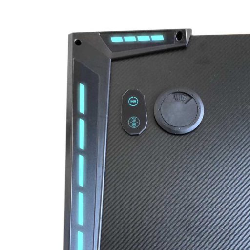 Profesionálny herný stôl s karbónovým povrchom, s LED osvetlením