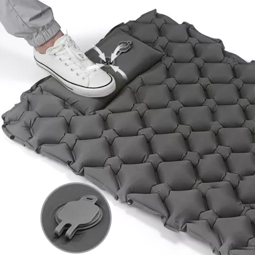 Turistický matrac pre jednu osobu, sivý
