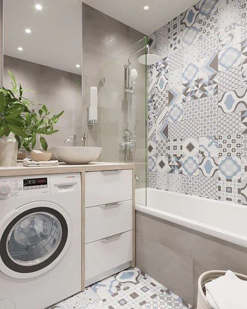 Kompaktný rohový sprchový kút s čírym sklom